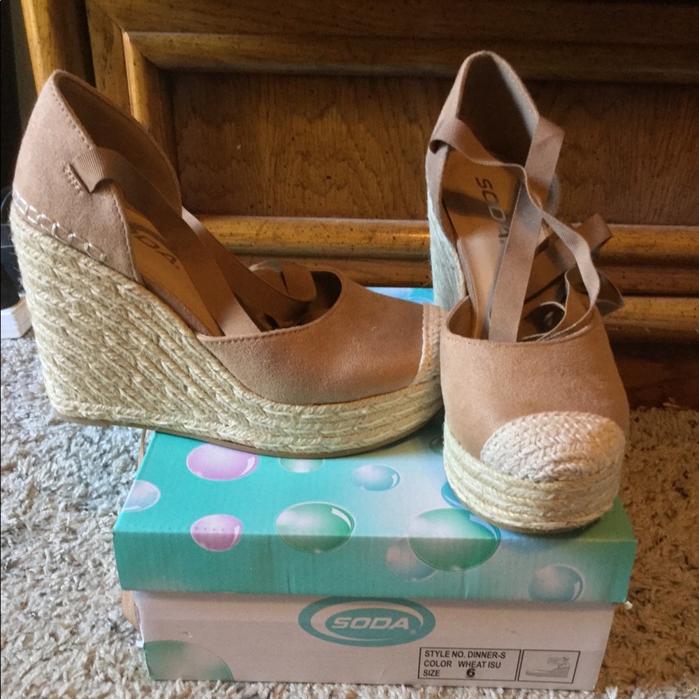 Tan wedges